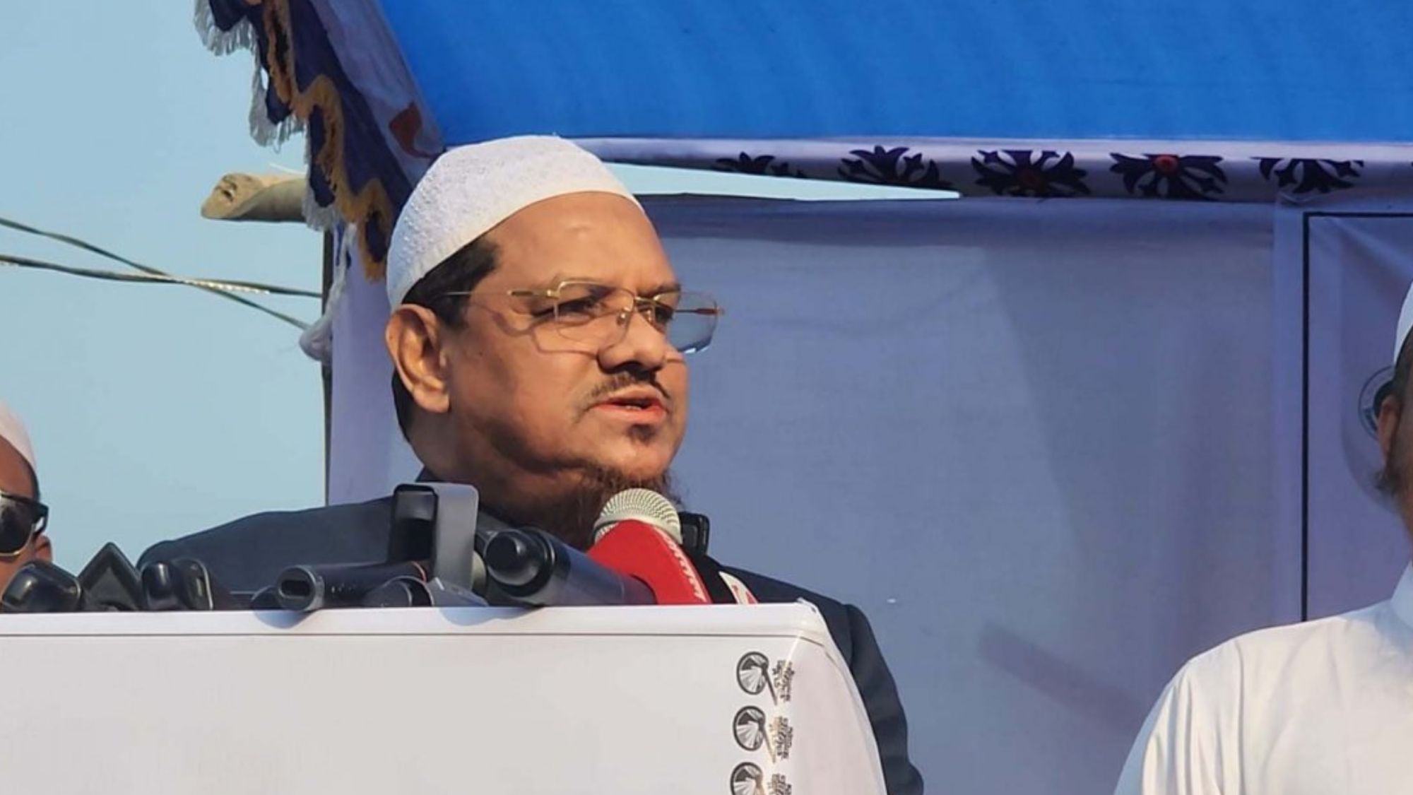 তারা ইসলাম থেকে বিচ্ছিন্ন হয়ে গেছে: মুফতি রেজাউল করীম