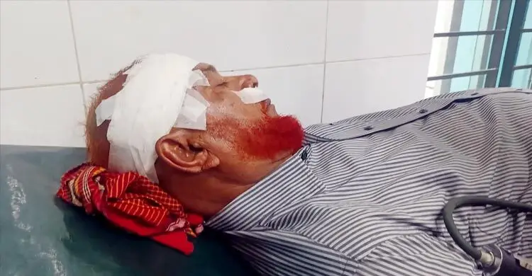 মাদক-জুয়ার টাকা ভাগাভাগি নিয়ে দ্বন্দ্ব, মাজারের খাদেমকে কুপিয়ে জখম