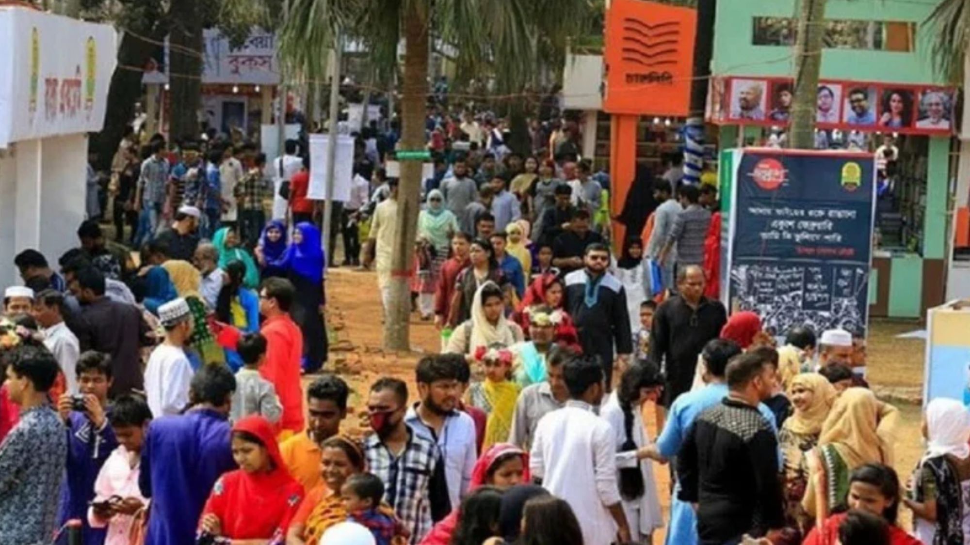 একুশে বইমেলা নিয়ে মুখোমুখি বাংলা একাডেমি ও প্রকাশকরা